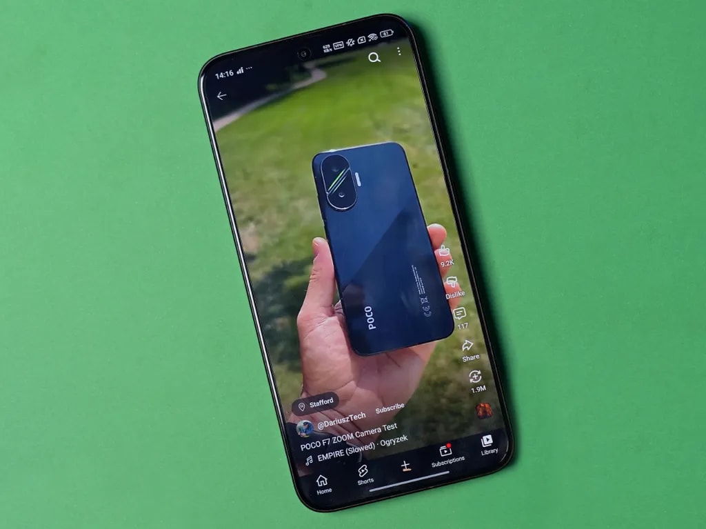 نمایشگر گوشی Poco F7