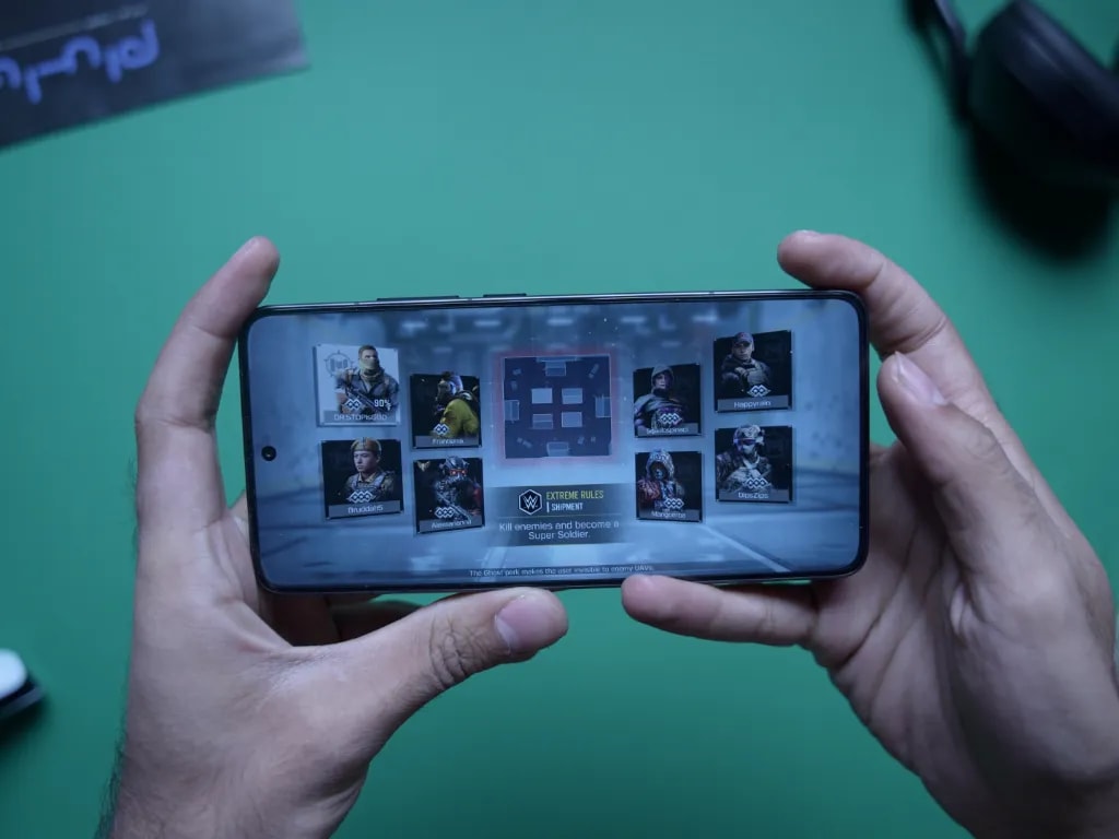 تست بازی گوشی اف ۷ پرو