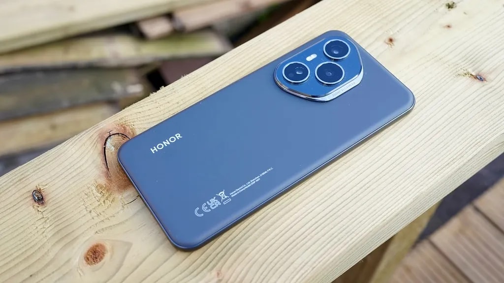 آنر ۴۰۰ پرو طراحی