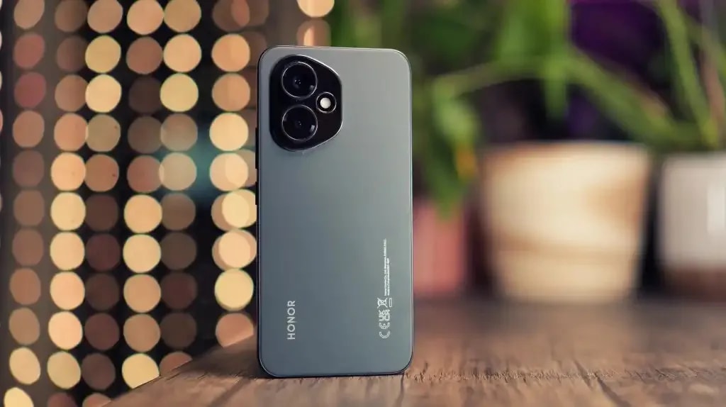 آنر ۴۰۰ طراحی