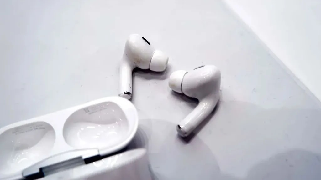 apple airpods pro 2