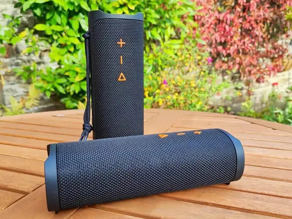 اسپیکر بلوتوثی کریتیو مدل Muvo Go مشکی رنگ