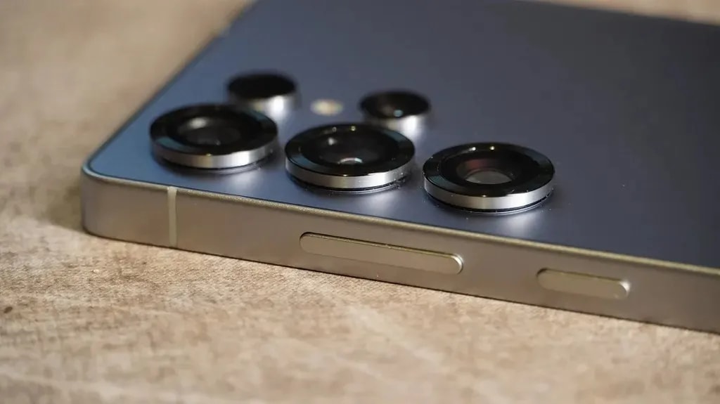 دوربین گلکسی اس ۲۵ اولترا