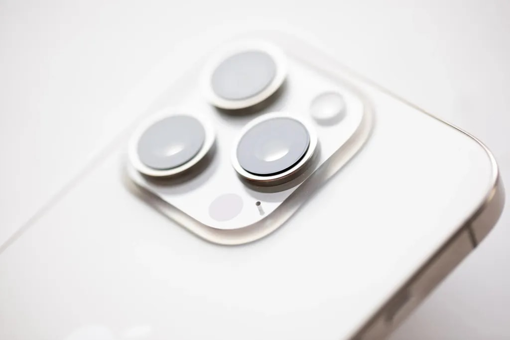 آیفون 16 پرو