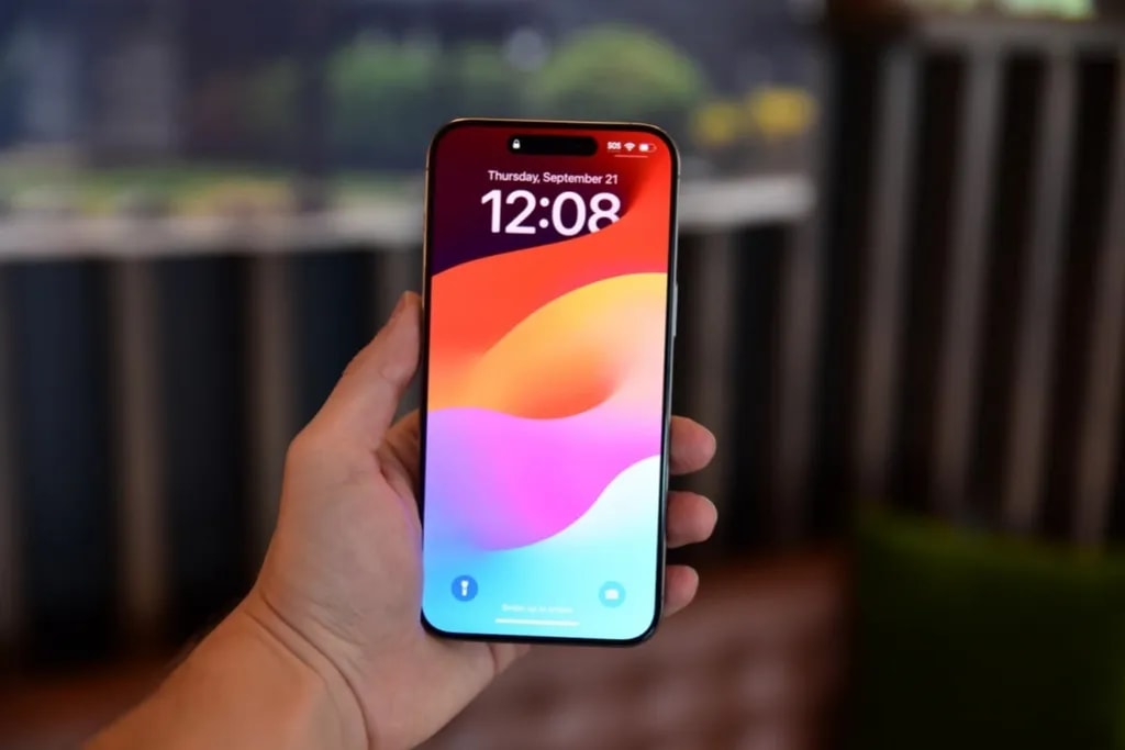 شروع دور انتظار اپل در سال جدید میلادی؛ فروش آیفون کاهش داشته است