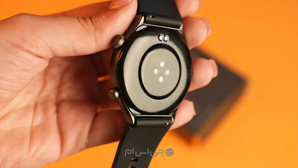 قاب پشتی کیو‌سی‌وای اوربان جی‌تی