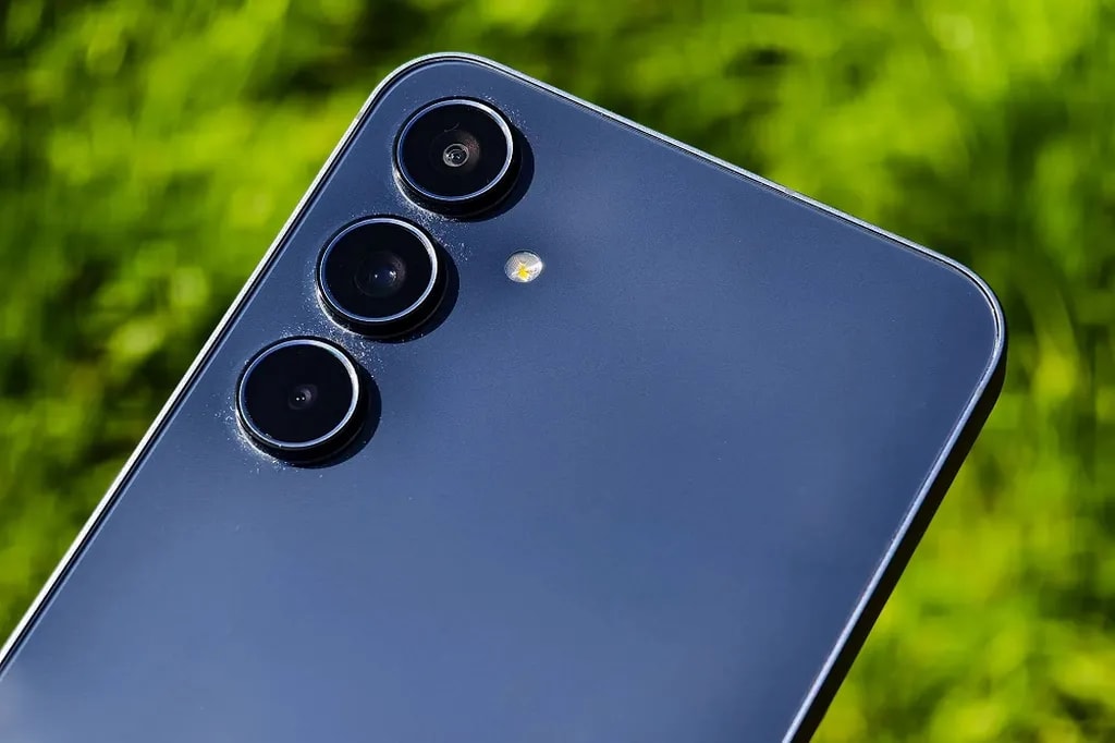 سیستم دوربین گلکسی A55