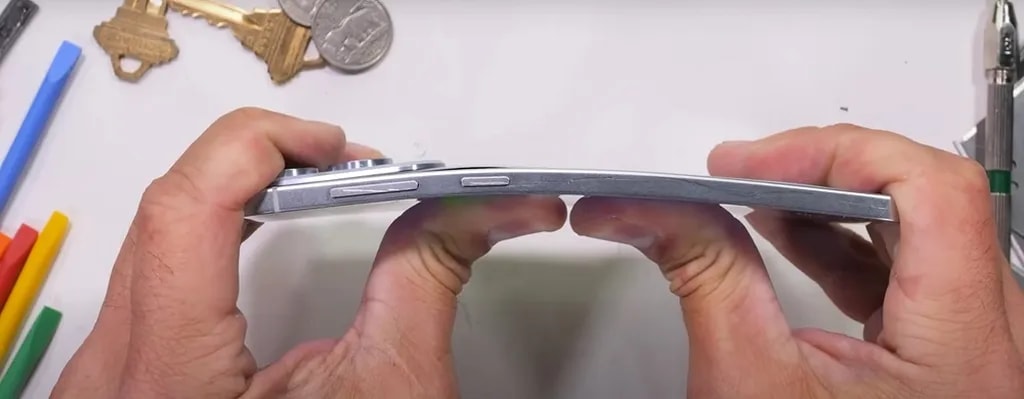 تست خمش گلکسی S25 اج