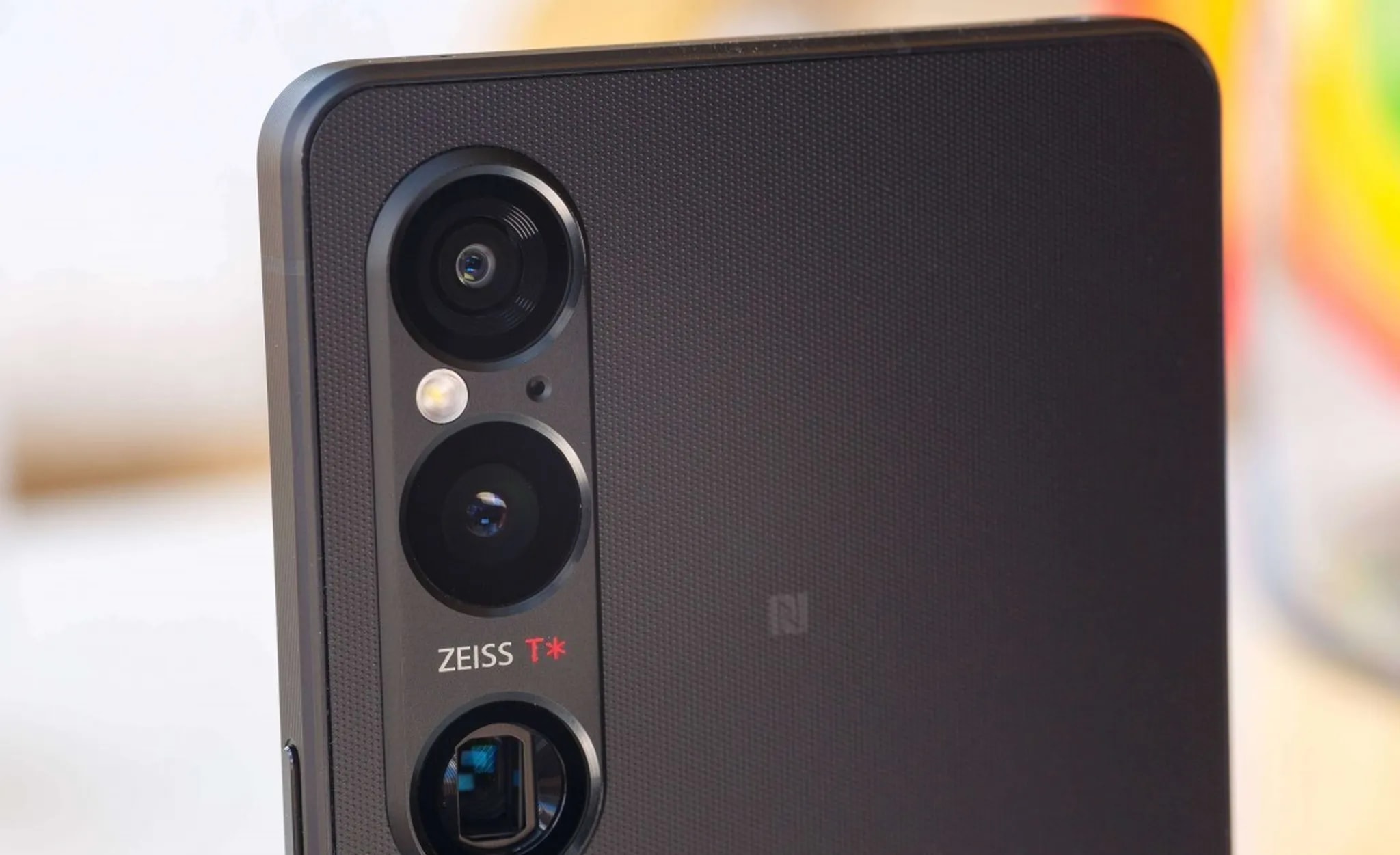 دوربین‌های سونی اکسپریا 1 VI