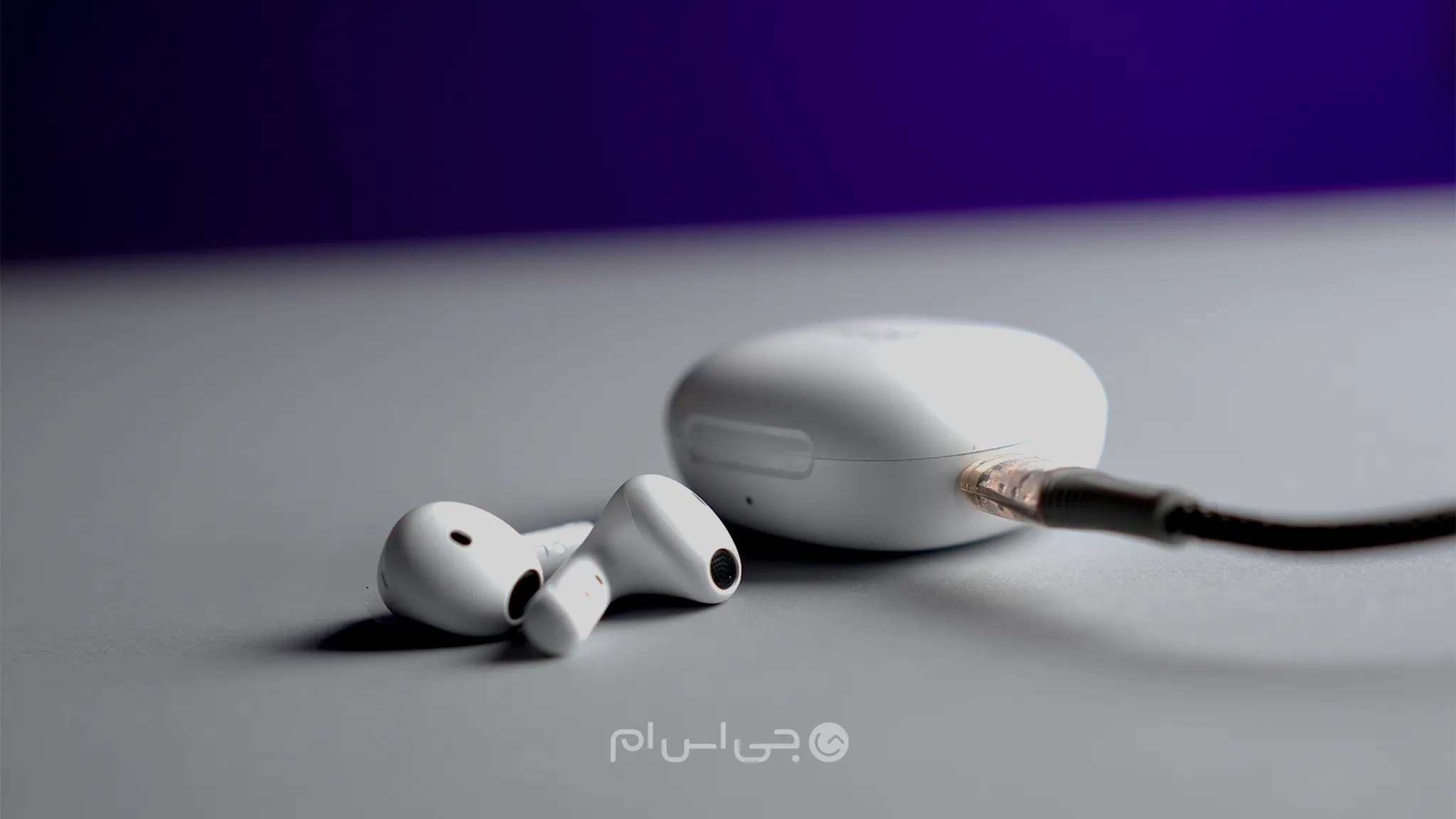 شارژ هدفون بلوتوثی آیلی‌بادز e20