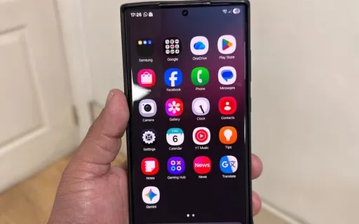 این تنظیمات پیش‌فرض، گوشی‌‌های گلکسی را عمدا کند می‌کنند