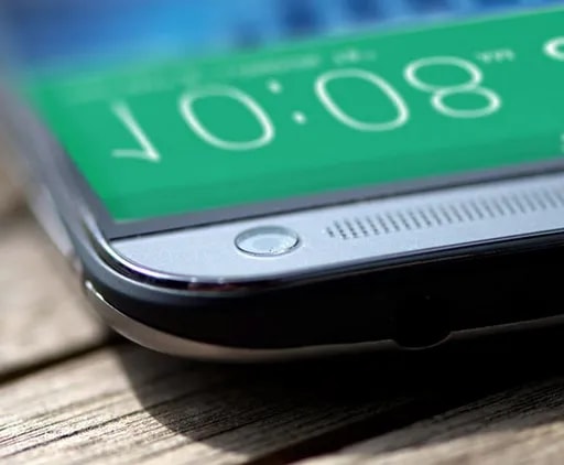 اچ تی سی وان مینی 2-3