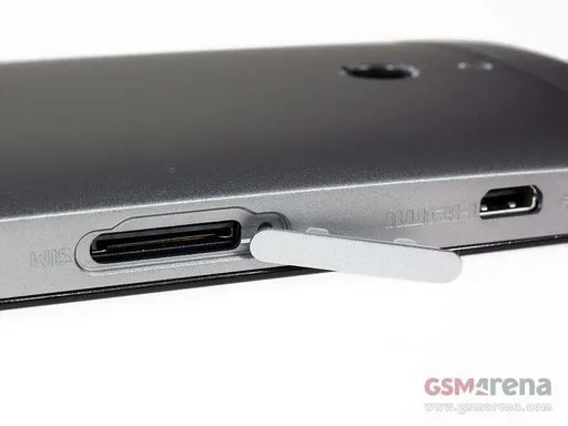 سونی اکسپریا پی-12