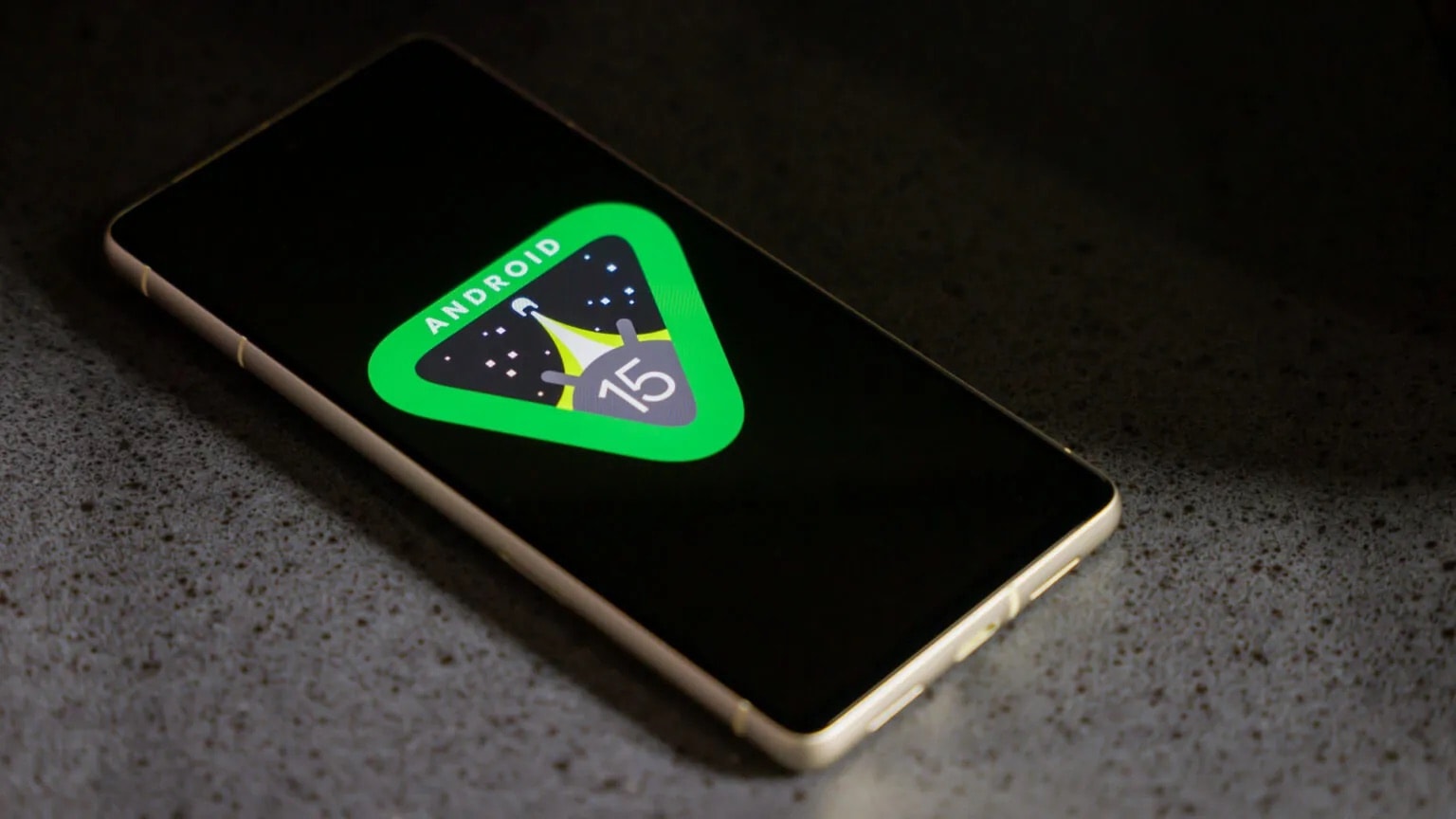 اندروید ۱۵؛ سرعت بخشیدن به برنامهها با پین کردن WebView در حافظه