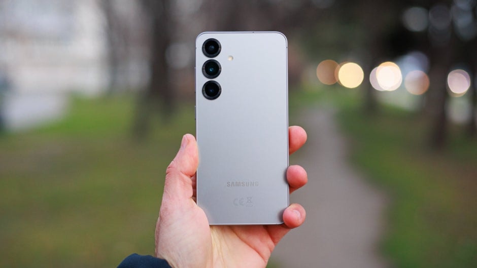 Samsungs-mid-range-phones-are-embarrassing-the-Galaxy-S25-and-Galaxy-S24