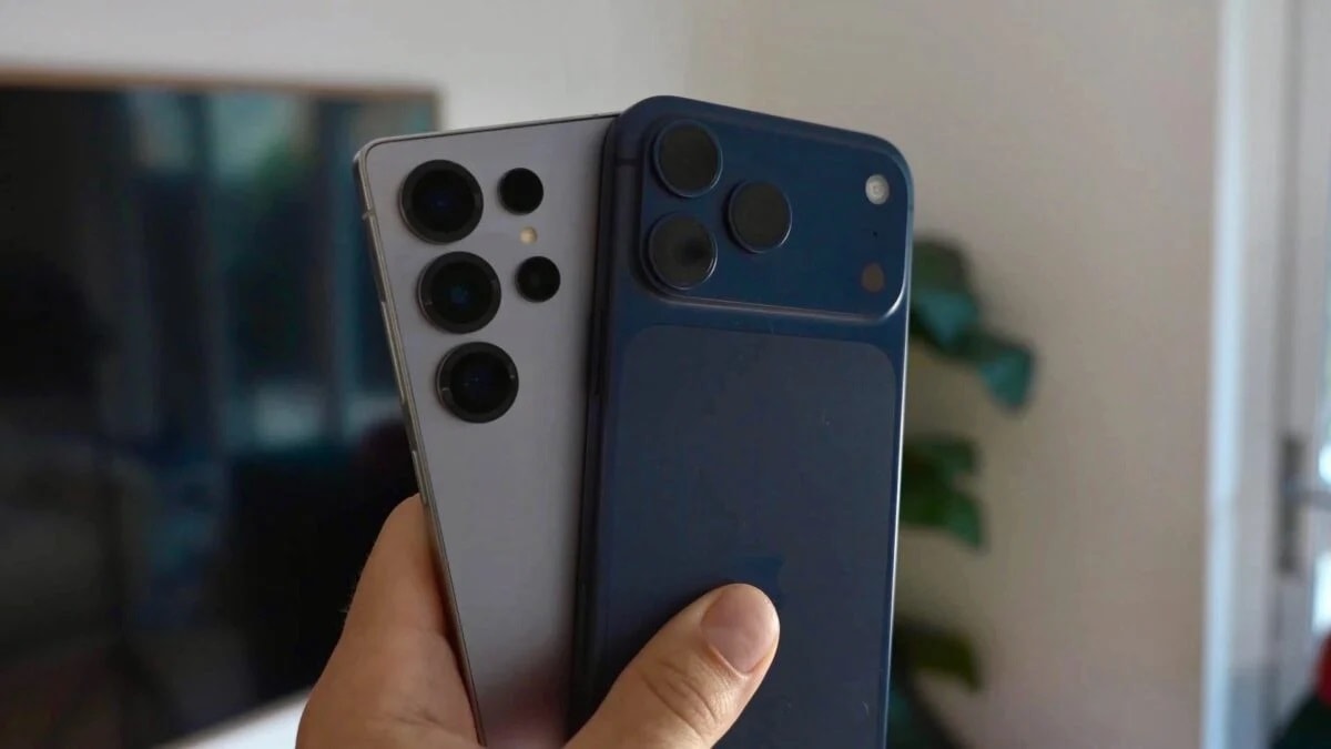 گلکسی اس ۲۵ اولترا در کنار آیفون ۱۷ پرو مکس