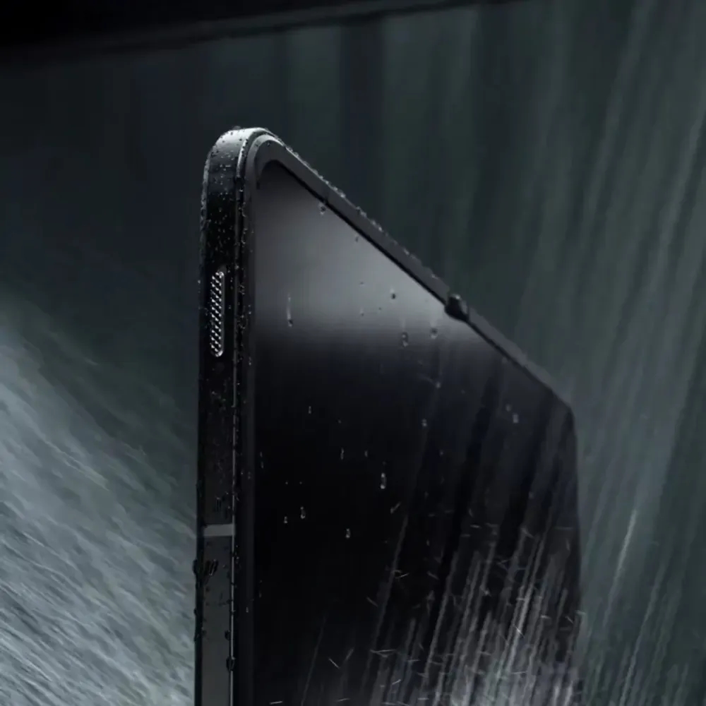 اوپو فایند N5 پیروز میدان در نبرد جانانه با چهار جت آب!