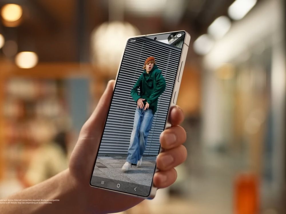 چرا گلکسی S25 الترا محافظ شیشه ضعیفتری نسبت به نسل قبل دارد؟