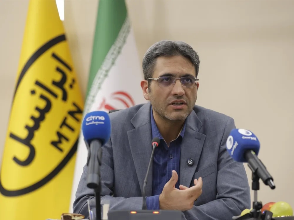 مدیرعامل ایرانسل: توسعه پایدار بدون اصلاح تعرفه ممکن نیست