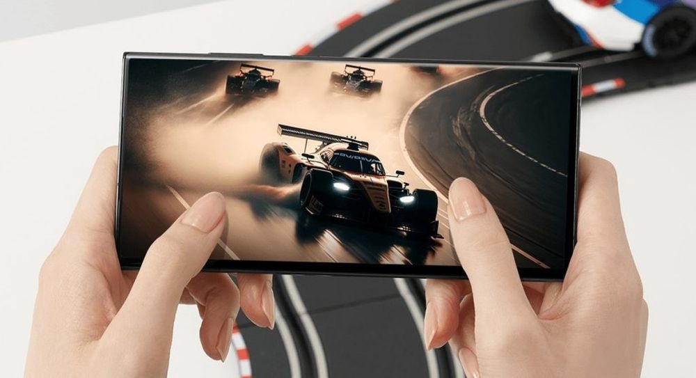 تاخیر سامسونگ و الجی در تامین نمایشگر OLED بدون لبه برای آیفون