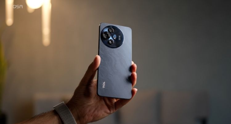 نقد و بررسی گوشی TCL 50 Nxtpaper؛ کتابخانهای همراه