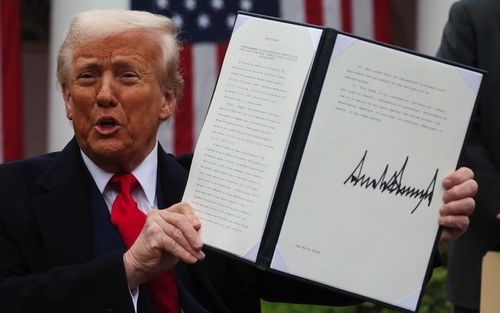 با تعرفههای ترامپ، آیا اکنون زمان تعویض دستگاه قبل از گرانی بیسابقه است؟