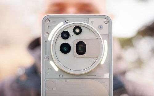 هوش مصنوعی هوشمندانه؛ وقتی برندی کوچک غولها را به چالش میکشد!