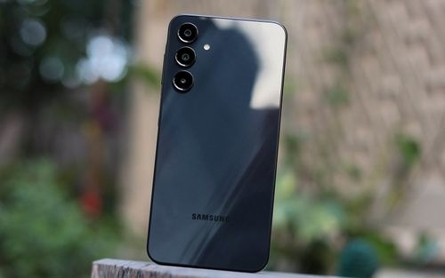 آپدیت One UI 8 برای گلکسی A16 و M16 در کشورهای بیشتری عرضه شد