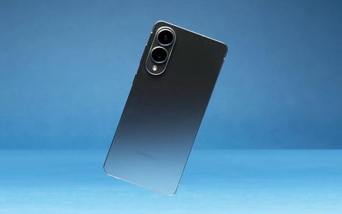 بررسی یک تصمیم بزرگ؛ آیا هویت سامسونگ خدشهدار میشود؟