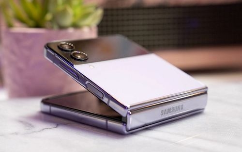 سه دلیل برای کنار گذاشتن زد فلیپ 4 و خرید مدل جدید