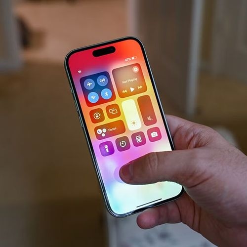 چگونه و چه زمانهایی باید رم آیفون را تخلیه کنیم؟