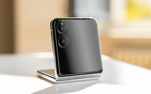 شیائومی به زودی رقیب گلکسی زد فلیپ 7 را عرضه میکند