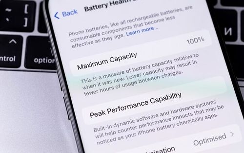 چرا روشن نگهداشتن دائم حالت ذخیره باتری تصمیم درستی نیست؟
