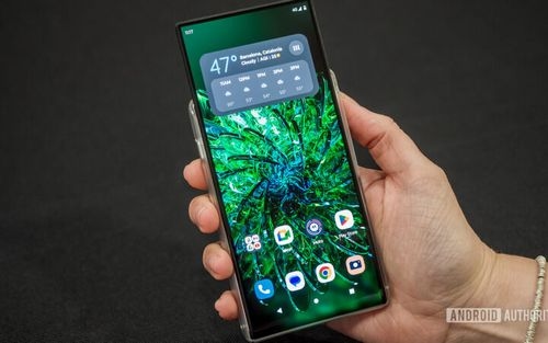 چه زمانی گوشیهای رول شونده جایگزین گوشیهای تاشو میشوند؟