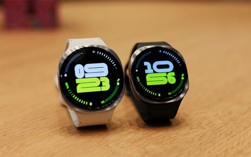 چرا اپل با کارهای تکراری محبوب میماند اما سامسونگ و گوگل نه؟