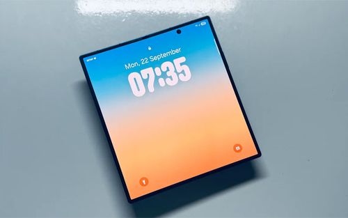 سامسونگ رسما تایید کرد؛ یک محصول تاشوی کاملا جدید در راه است!