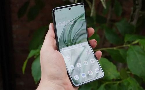 این گوشیهای موتورولا اندروید ۱۵ را دریافت میکنند