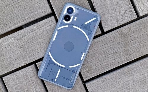 ناتینگ زمان رونمایی از Nothing Phone 3 را تایید کرد