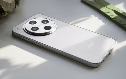 اوپو فایند X9 باتری حجیمتری را به نسبت مدل قبلی به همراه دارد