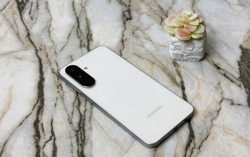 مقایسه گلکسی A36 و گلکسی A06؛ آیا پرداخت هزینه بیشتر ارزش دارد؟