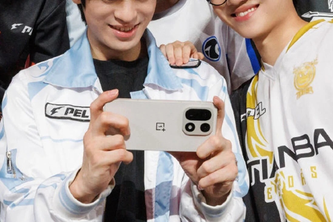 تصویر وان پلاس ۱۵