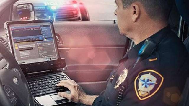 Toughbook 33؛ جانسخت هیبریدی پاناسونیک