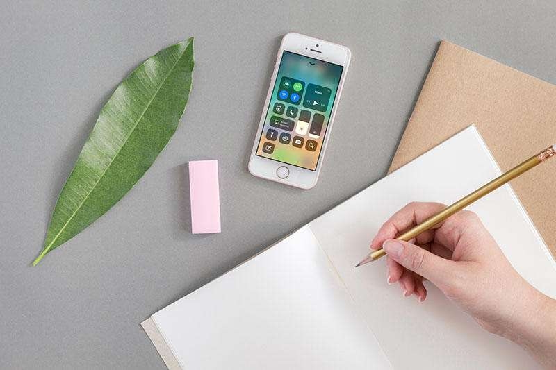 چگونه از طریق لاک اسکرین به اپلیکیشن Notes آیفون یا آیپد دسترسی داشته باشیم؟