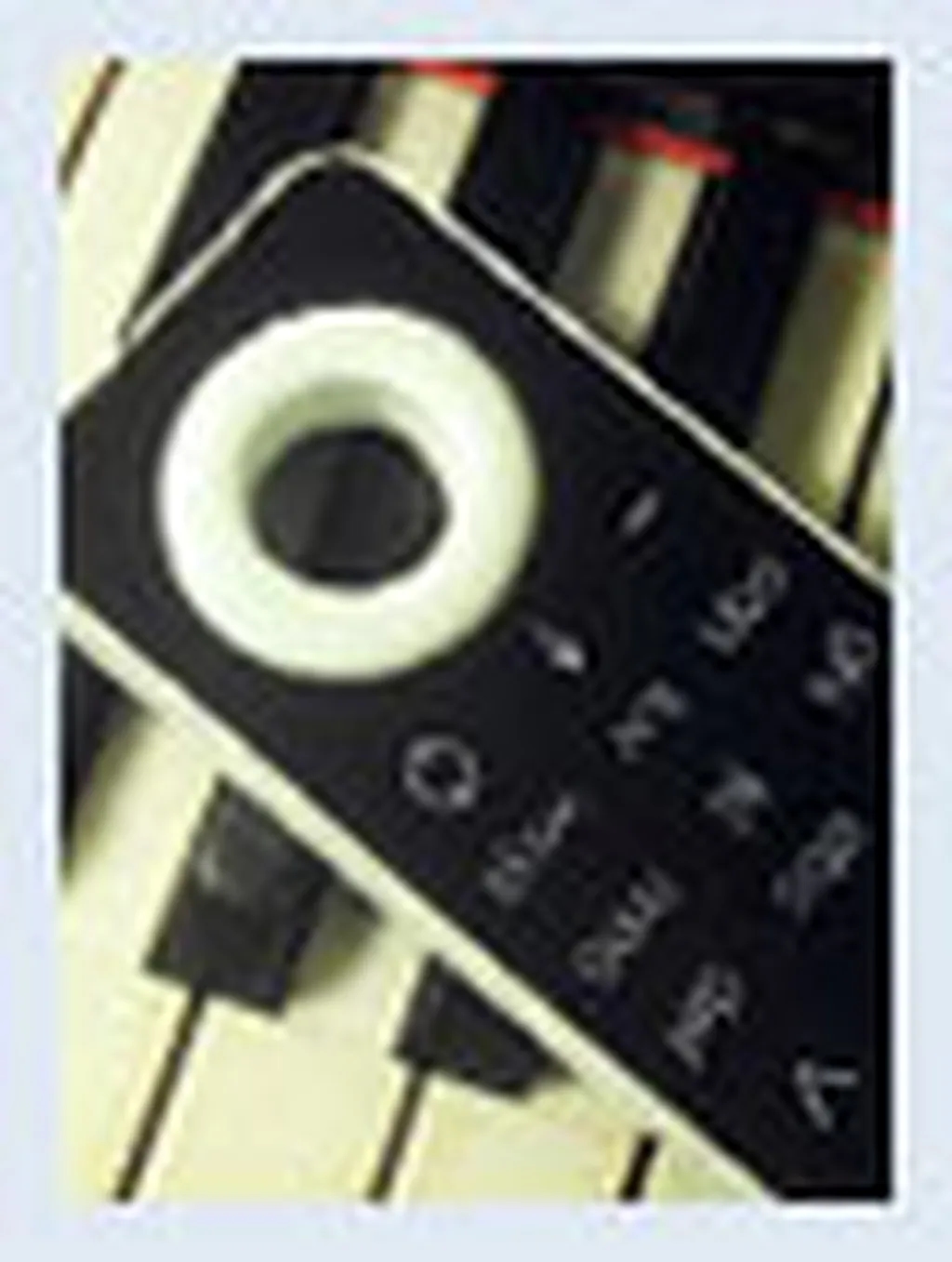 شارژ گوشی تلفن همراه در هوا