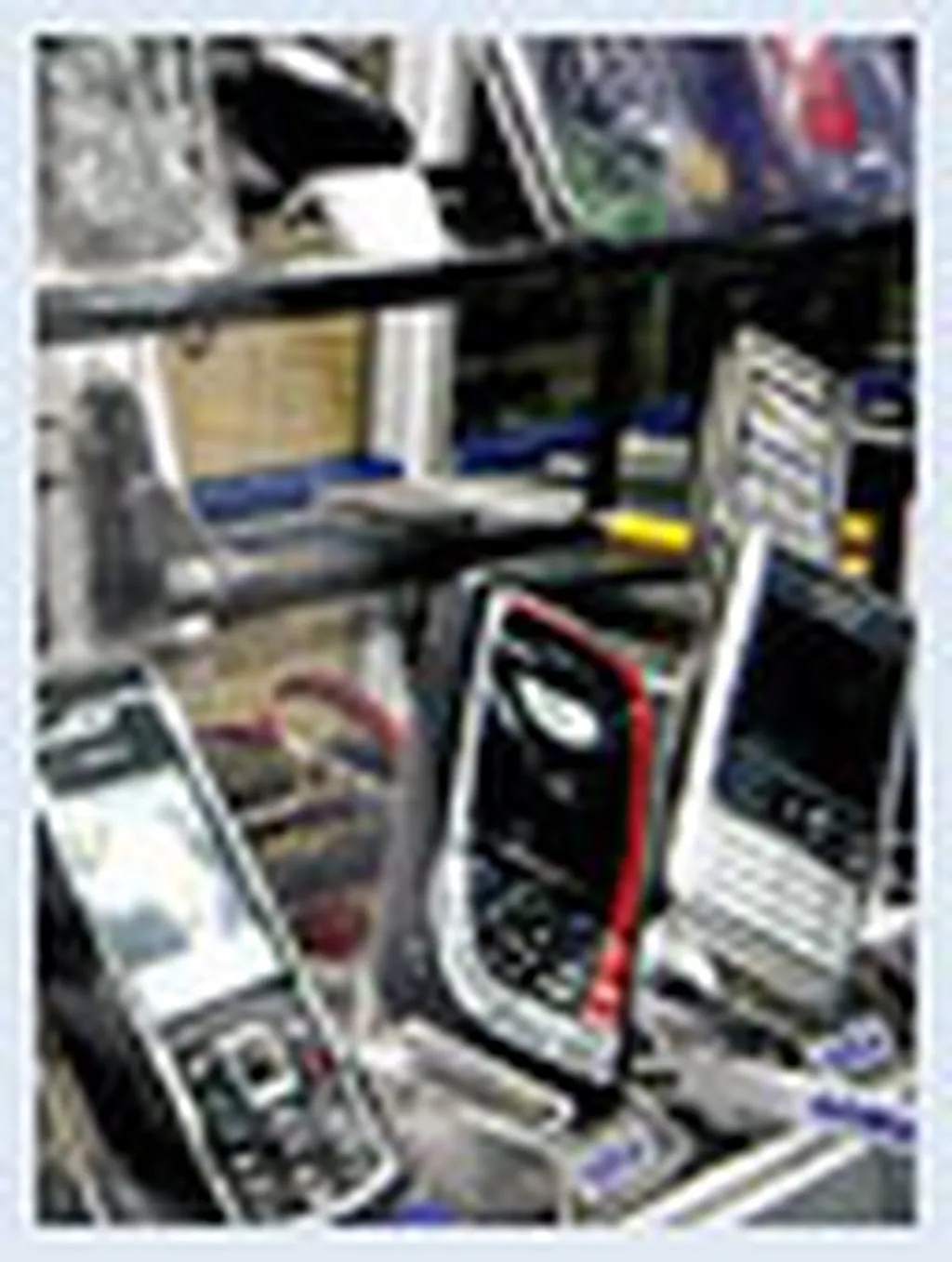 بازار تلفن همراه کشور هر سال در انتظار 150 گوشی ایرانی