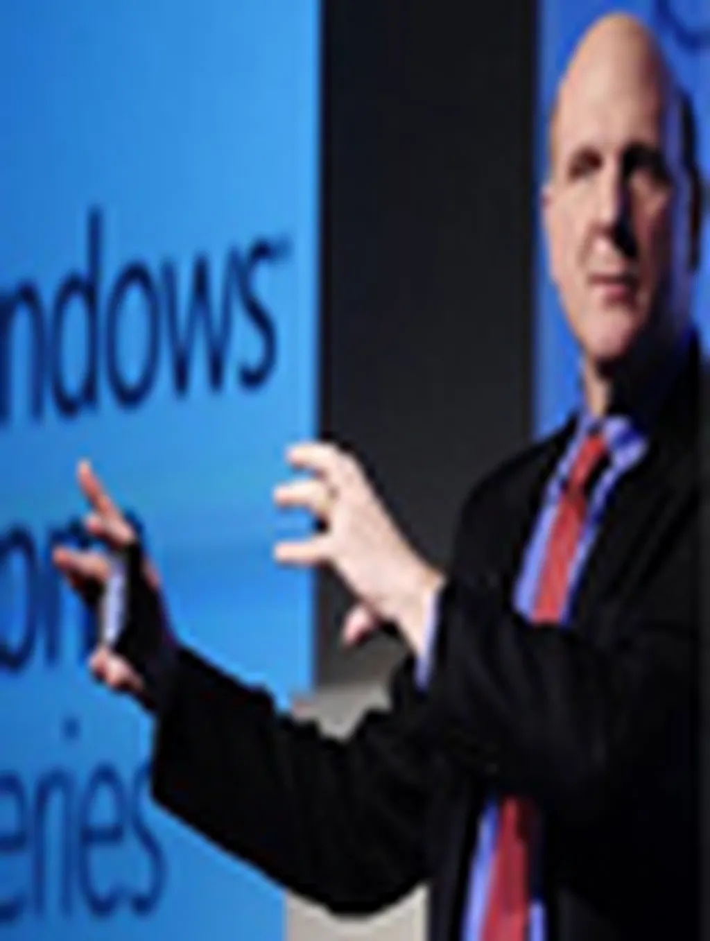 مدیرعامل مایکروسافت: مردم منتظر موبایلهای ما هستند