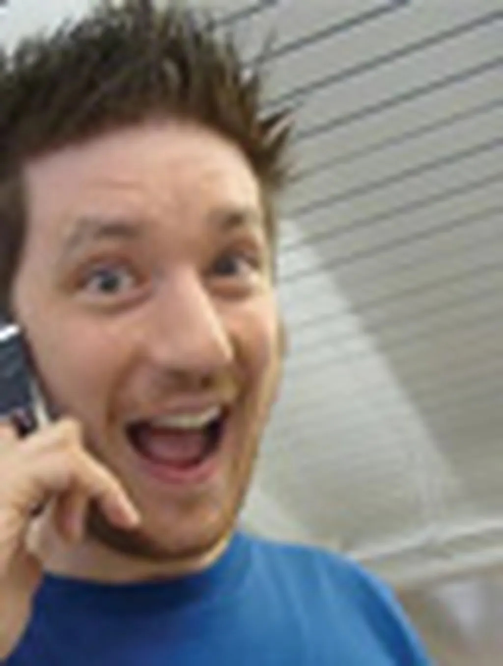 استفاده از بدن انسان برای آنتن موبایل