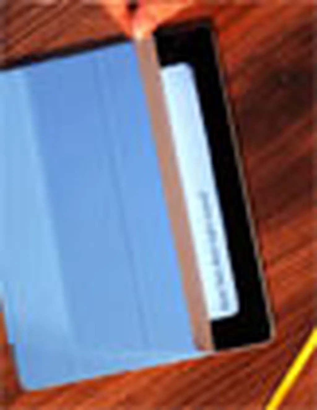 آمادگی برای امتحان، با کاور هوشمند آی پد!