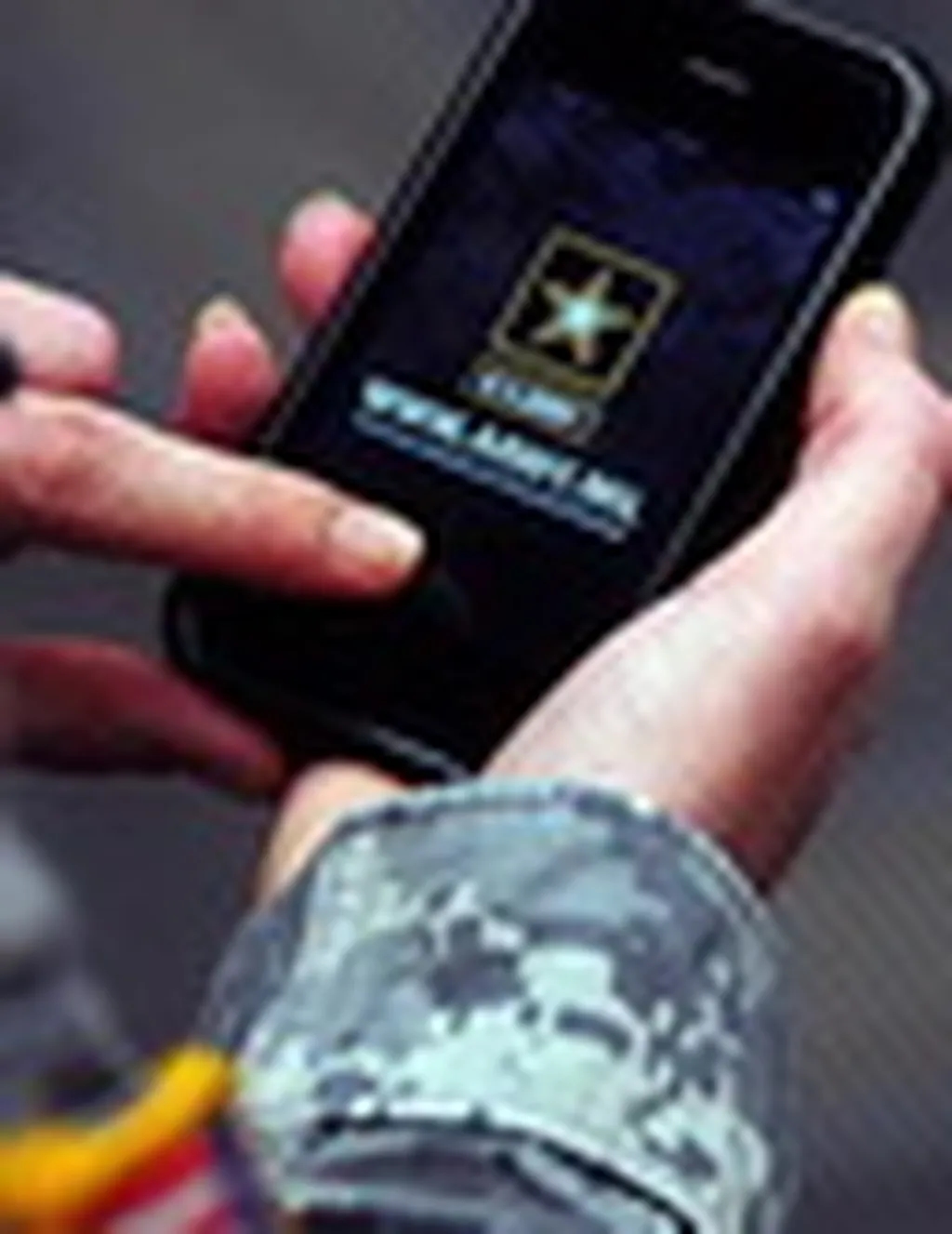 تلفن همراه انحصاری ارتش آمریکا وارد مرحله اجرایی شد!