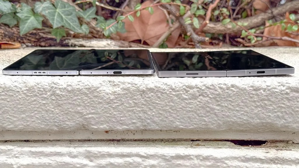 قیمت بالای آیفون تاشو